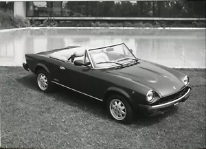 Fiat 124 Spidereuropa Pininfarina 1985 foto stampa ufficiale originale - Foto 1 di 1
