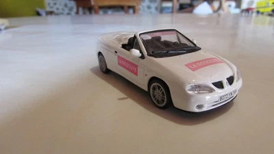 Renault mégane cabriolet " LA REDOUTE " NOREV, éch. 1/43e, en métal, Neuve - Photo 1/4