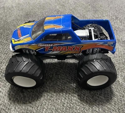 Monster Jam Traxxas T-Maxx Monster Truck 2004 suelto escala 1:24 Hot Wheels RARO Foto 1 de 4