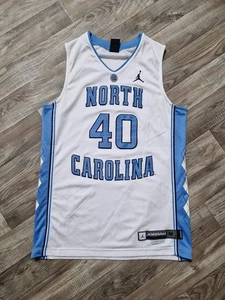 North Carolina Tar Heels Authentic Jersey Size Medium - Picture 1 of 5