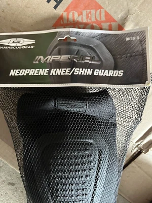 Rodilleras rígidas Damascusgear con rodilleras antideslizantes Foto 1 de 2