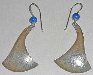 Hammered sterling silver pierced earrings - Picture 1 of 1