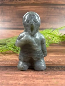 Talla de cristal Ghostface con destellos azules Grito Halloween Piedra Arte Decoración Nuevo - Imagen 1 de 1