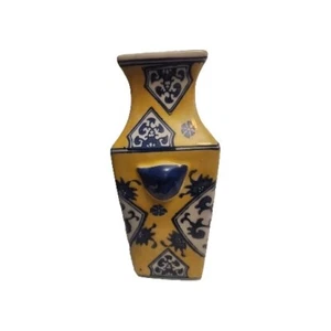 Japanese antique porcelain vase Blue,White & Yellow Decorative 8" Tall Pre-owned - Picture 1 of 8
