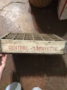 Cassa bottiglia vetro bibite 24 pezzi legno Lafayette centrale vintage - Foto 1 di 14