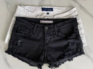 Lot of 2 Pair of Shorts Flying Monkey(Size 25) + Ocean Drive Clothing Co (Size1) - Picture 1 of 8