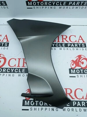 BMW K1600 GT 11-16 Left Grille / Radiator Cowl 46638526875 Foto 1 de 4