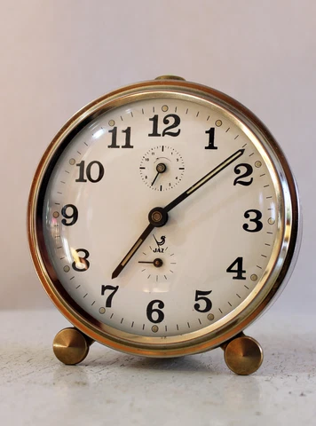 vintage wind up alarm clock Jaz chrome Cover