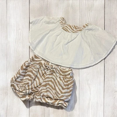 Blusa Crazy 8 Meninas 2 Peças Asa de Morcego com Shorts Bloomers 12-18 Meses - Imagem 1 de 4