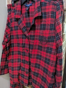 🎄Christmas PJs! Chaps Plaid Button-Up Pajama Set  Red Black Embroidered Crest  - Picture 1 of 10