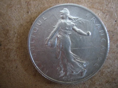 Moeda de prata fina de 2 francos da França de 1918. - Imagem 1 de 2