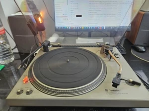 Technics SL - 1500 MK 1 mit Shure M 75 ED 2 hat Gleichlauf Probleme für 20 Min. - Bild 1 von 11