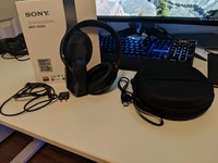 Sony MDR-1000X Wireless Noise Cancelling Bluetooth Headphones w/ Box and Case