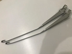 Juego de brazos limpiaparabrisas originales Bosch acero inoxidable para Mercedes W116 EXCELENTE - Imagen 1 de 8