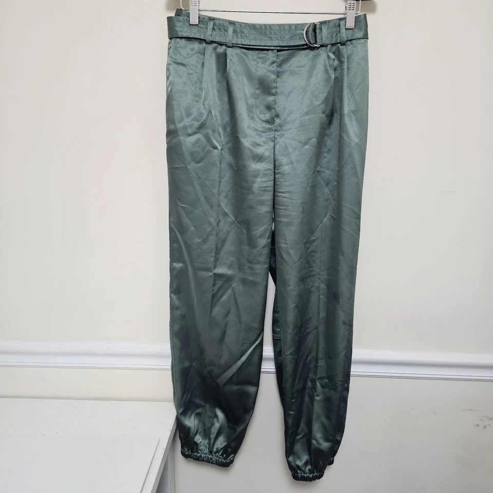 Pantalones de chándal Anthropologie Maeve satinados para mujer talla 6 verde con cinturón paracaídas Foto 1 de 4