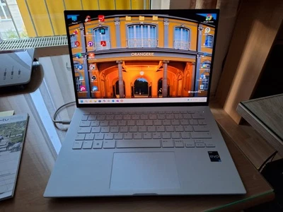 LG gram 14 Zoll (512GB SSD, Intel® Core™ I5 1240P, 16GB) Laptop - Weiß - Bild 1 von 4