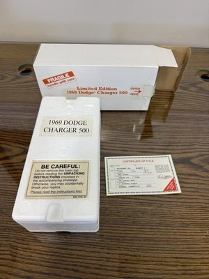 Dodge Charger 500 L/E 1969 Danbury como nuevo 1 24 #1057-5000 Foto 1 de 4