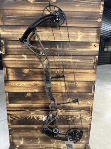 BOWTECH COMMANDER LIMITED EDITION - Picture 1 of 3