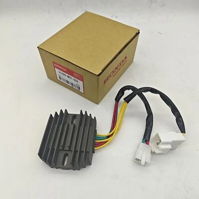 Regulator Rectifier 31600-MEE-003 For Honda CBR900RR CBR929RR 929Cc 2000-2001 Foto 1 de 4