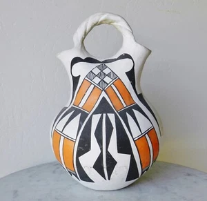 HUGE 10x7 Acoma Pueblo Wedding Vase Vintage Native American Signed E.V. Pottery - Picture 1 of 9