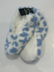 Art Class Faux Fur Slippers with Gripper Bottoms M/LShoe Size 3-5 - Picture 1 of 3