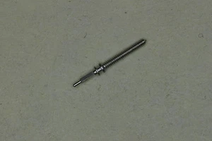 Tige Winding stem Aufzugwelle Albero di carica Revue 205 NOS 401 - Imagen 1 de 1