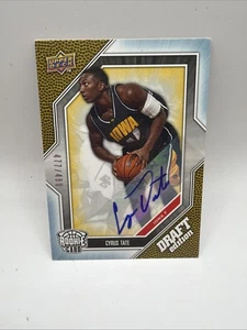 Autógrafo Cyrus Tate RC automático Iowa/499 edición borrador cubierta superior 2009-10 - Imagen 1 de 9