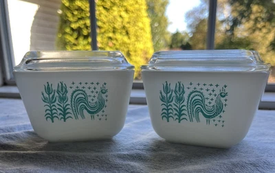 Set 2 Vtg Pyrex Amish Butterprint Turquoise Refrigerator Dishes 501 w/Lids EXLNT - Image 1 of 4