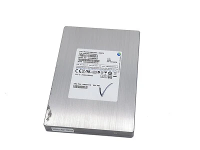 2 pcs EMC MZ-3S91000/0C3 3.5" 100GB SSD Solid State Drive Flash SATA - Image 1 of 3
