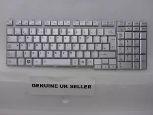 NEW ORIGINAL SILVER TOSHIBA SATELLITE L500 UK KEYBOARD - Picture 1 of 2