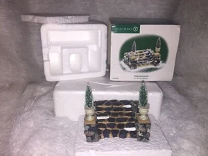 Dept 56 Village Fieldstone Stairway with Urn Topiaries & Original Box - Picture 1 of 5