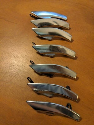 1977 1978 1979 LINCOLN CONTINENTAL OEM FRONT FENDER REAR TOP EDGE MOLDING RIGHT  - Image 1 of 3