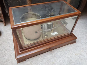 Sehr alter wissenschaftlicher Barograph "Rosenthal Prag"  DEKORATIV! - Bild 1 von 8