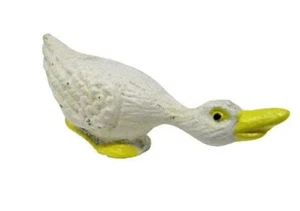 Statuina anatra oca in ghisa dipinta lunga 2 3/4" primitiva rustica miniatura - Foto 1 di 3