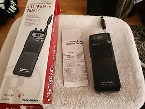 Vintage Realistic Radio Shack TRC-236 40 Kanal Walkie Talkie - getestet funktioniert - Bild 1 von 4