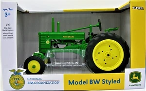 1/16 ERTL TOY JOHN DEERE TRACTOR BW FFA TRACTOR 45825 - Picture 1 of 1
