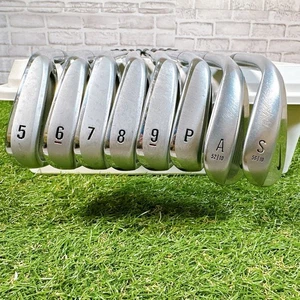 NIKE Right Handed Iron Set Victory Red 5-9,P,A,S NSPRO 950GH Flex S - Picture 1 of 9