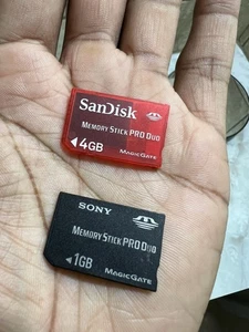 Memory Stick Pro Duo (4GB and 1GB) - Picture 1 of 2