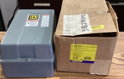 SQUARE D 8903LG80V02 8 Pole Lighting Contactor 120V-110V ENCLOSURE ONLY - Image 1 of 4