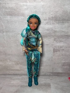 Disney Descendants 3 Uma Modepuppe Hasbro Outfit mit Schuhen **fehlende Hand** - Bild 1 von 5