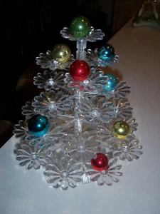 SWEET! RARE VTG JONDEL DAISY Xmas Tree ACRYLIC appetizer TREATS Mod centerpiece - Picture 1 of 9