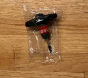 New Titleist Surefit Torque Wrench in Plastic - Picture 1 of 3