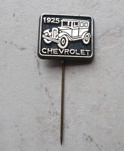 Antique CHEVROLET US USA car auto automobilia badge lapel pin logo 1960s black - Picture 1 of 2