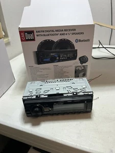 Pioneer MVH-290BT Digital Media Bluetooth with 2 Car Dual 6.5” Speakers - Picture 1 of 13