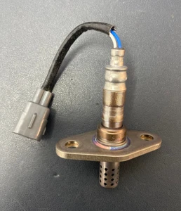 OEM TOYOTA DENSO 89465-12330 / ES10317 NEW Oxygen (O2) Sensor - Picture 1 of 6