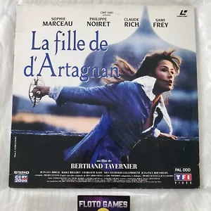 LASERDISC PAL FR : La Fille de d'Artagnan - Sophie Marceau - 1994 - Floto Games - Imagen 1 de 4