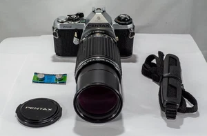 Cámara SLR Asahi Pentax ME + Lente zoom Pentax 80-200 mm F4,5 - Probada y funcionando. - Imagen 1 de 23