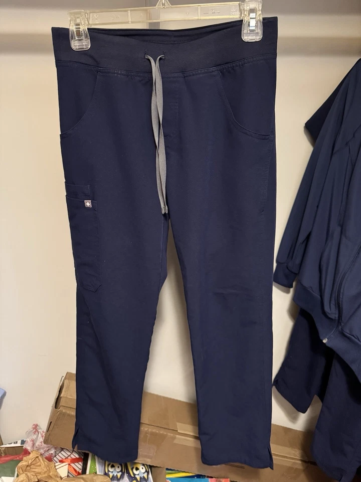 Pantalones Médicos Figs Technical Collection Azul Marino Kade Cargo Talla XS Foto 1 de 4