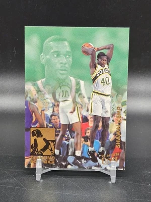 1993-94 Fleer Ultra Rebound King #3 Shawn Kemp Seattle Supersonics - Image 1 of 2