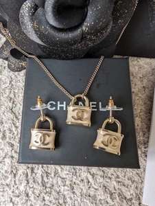Chanel CC Logo Rare Set B18P Resin Lock Necklace , Earrings - Picture 1 of 14